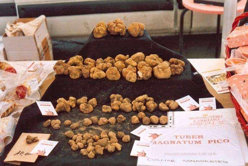 What Is Truffle Oil? Mostly, A Fake!